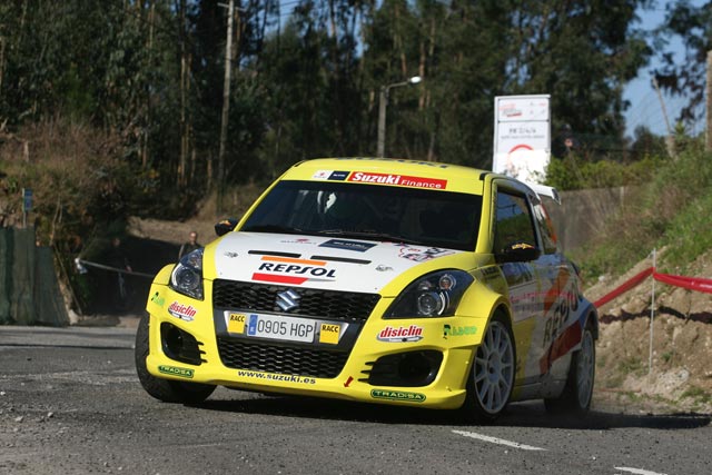 Victoria entre los dos ruedas motrices en el Rally de Guimarães