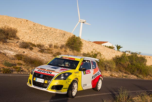 Adrián Díaz/Andrea Lamas lideran las 2RM tras la primera etapa del Rallye Villa de Adeje