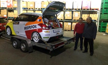 El equipo Suzuki-Repsol y la Escudería Ferrol entregan 500 kg. de alimentos