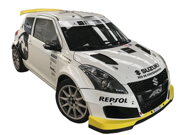 Alexey Lukyanuk de tests con el Suzuki Swift R+