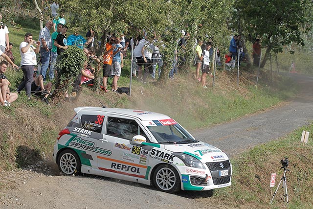 Victoria de Daniel Berdomás en la Copa Suzuki Swift en el 49 Rallye de Ferrol