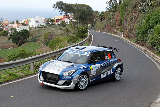 Suzuki en la tercera plaza del Campeonato de España de Rallyes.